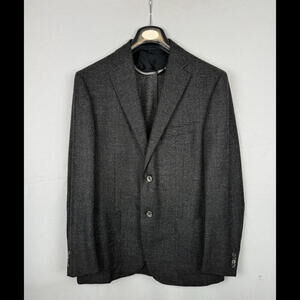 Corneliani Virgin Wool 100's Sport Coat Check Gray Size 50 R - 7 EU, 40 R US